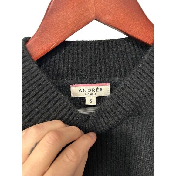 Andree by Unit Color Block Knit Sweater Small Black Tan Cream Oversized Wide Tur - Picture 5 of 7